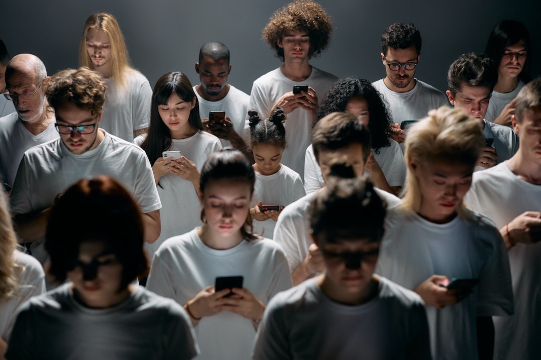 group-of-people-social-media-pexels-cottonbro-8088495